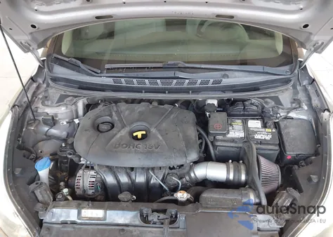 2015 Hyundai Elantra Se z USA, uszkodzony, nr VIN 5NPDH4AE9FH650646